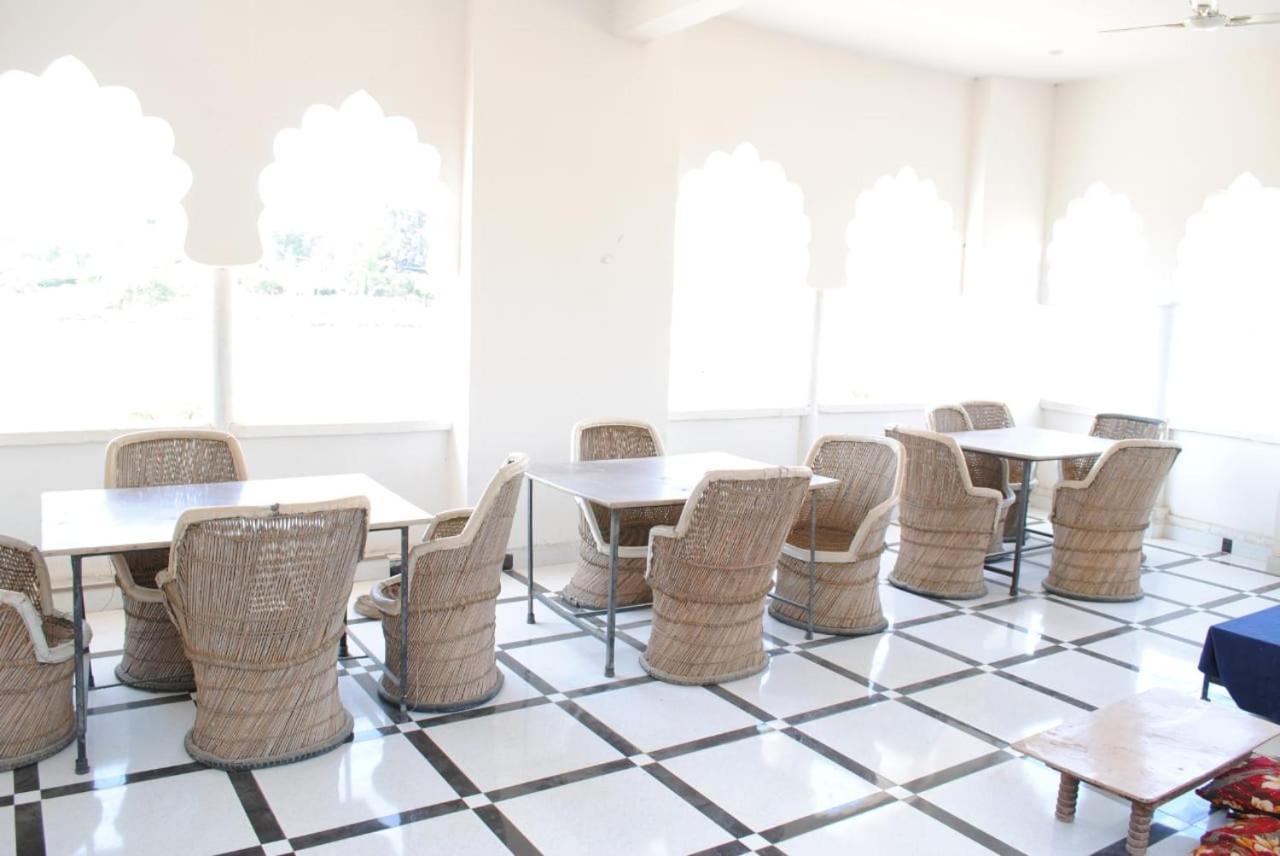 Hotel Moon Lake Pushkar Eksteriør billede